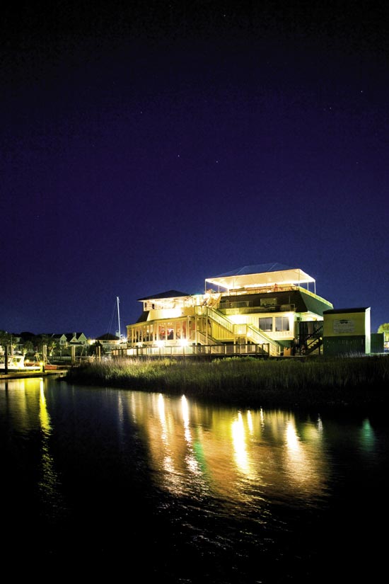 Choose your perfect spot at Morgan Creek Grill—the dining room, outside patio, or Upperdeck Bar—for drinks, dining, live music, and great views of the Intracoastal.