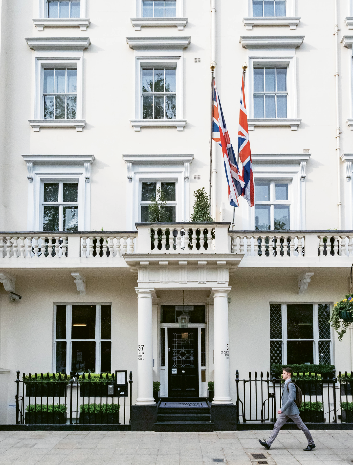 Eccleston Square Hotel is on a quiet side street a few blocks from the trains and buses at Victoria Station.