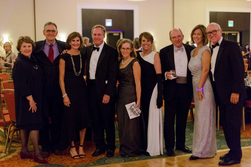 Pricilla and Grange Cuthbert, Alida and John Barnwell, Elizabeth Hazard,  Lynn and Jerry Young, Jean and Bryon Davis