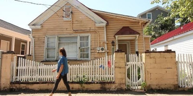 Embedded thumbnail for Arts Profile: Alex Waggoner